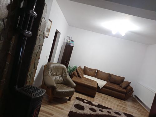 Customer photo review of Colțar extensibil cu ladă de depozitare Loana Brown 275x185 cm