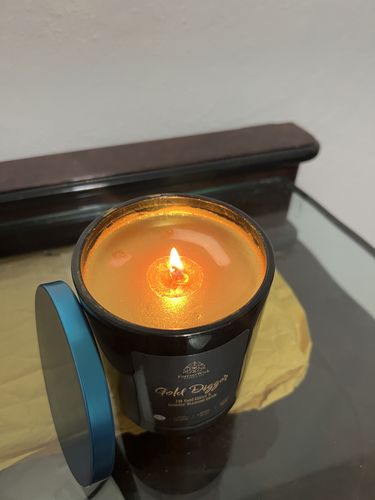 Customer photo review of 24K Gold Digger Diamond Candle