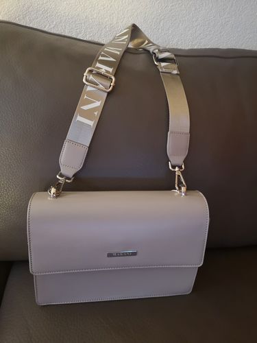 Customer photo review of CELINÈ - TAUPE