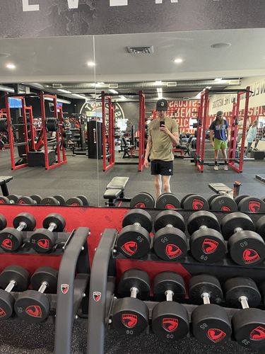 Customer photo review of Men's Classic Sol Short, Black