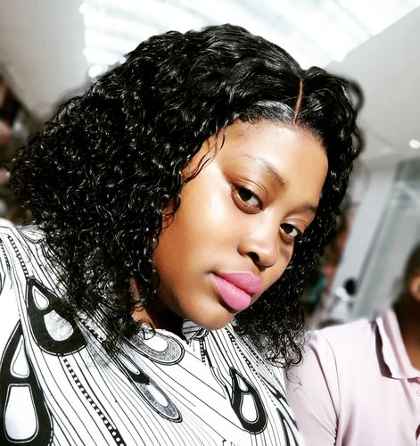 Customer photo review of GIGI - Brazilian 4x4 Lace Wig