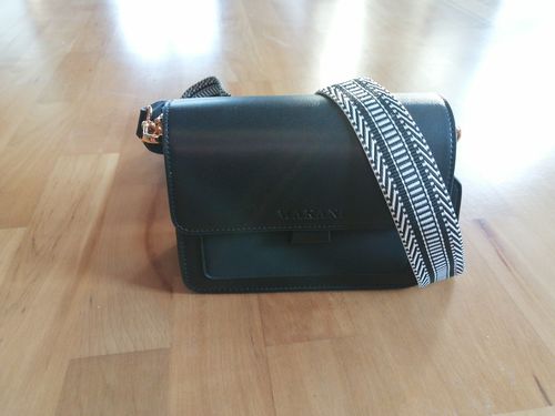 Customer photo review of VALDA - BLACK