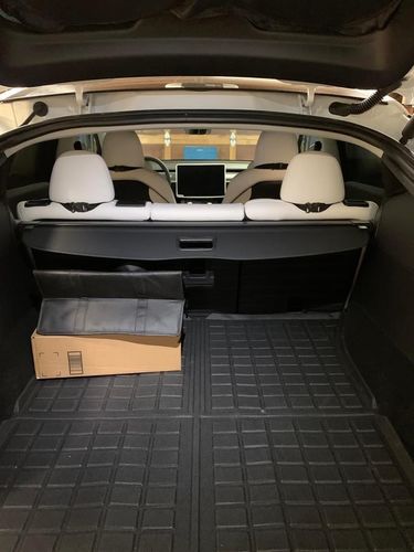 Customer photo review of Retractable Rear Trunk Cargo Cover for Tesla Model Y 2020-2021