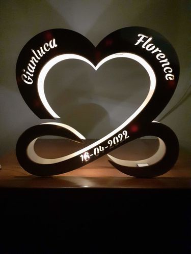 Customer photo review of Lampada Led Personalizzata Amore Infinito