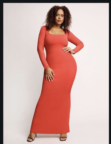 Customer photo review of The Shapewear Dresses Modal Soft