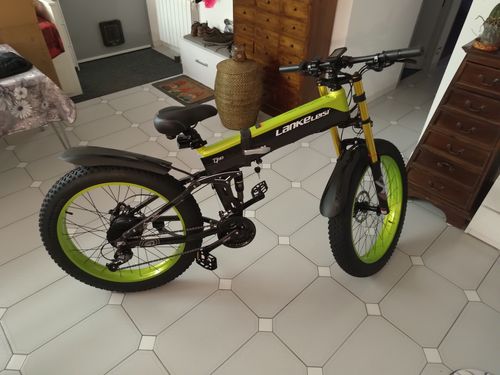 Customer photo review of Lankeleisi XT750 Plus 1000W 26" Fat Bike Dual Crown Fork Foldable E-Moutain Bike 17.5Ah 40km/h 120km