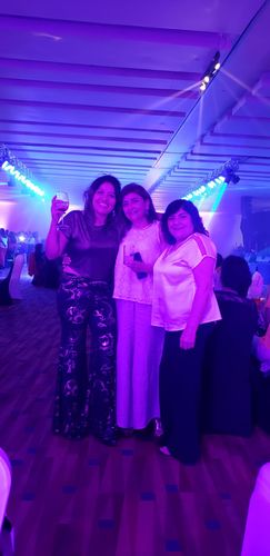 Customer photo review of Palazo Night Gold
