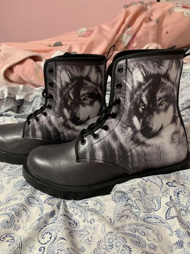 Customer photo review of Spiritual Wolf Boots