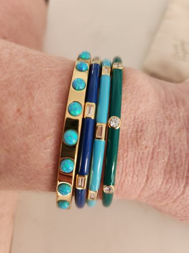 Customer photo review of BLUE OPAL CRYSTAL BANGLE