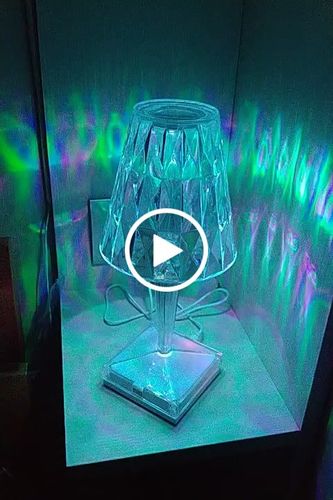 Customer video review of Lampada effetto cristallo touch