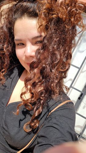 Reseña con foto de un cliente sobre Pack 3 Hennas Jamila Hair - Cobrizo Natural y Duradero 👩🏼🦰