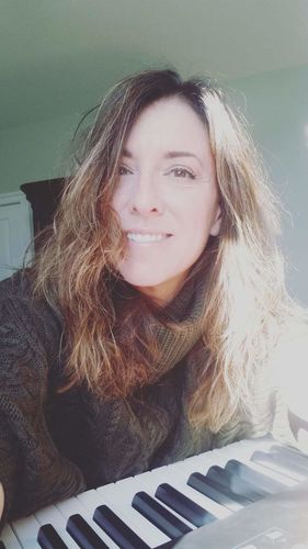 Customer photo review of EvenSkyn® Lumo: Premium Anti-Aging & Skin Tightening Handset