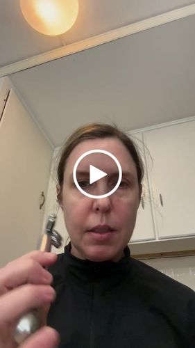 Customer video review of EvenSkyn® Lumo: Premium Anti-Aging & Skin Tightening Handset