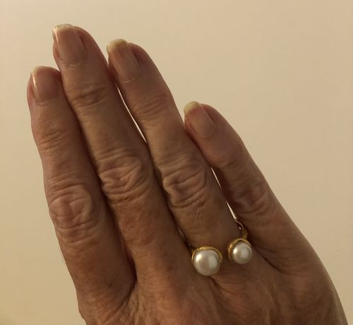 Customer photo review of DOUBLE PEARL RING - GOLD