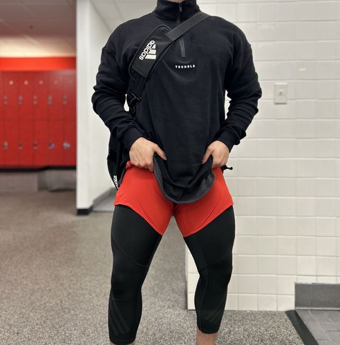 Customer photo review of 545 Cloud Quarter Zip