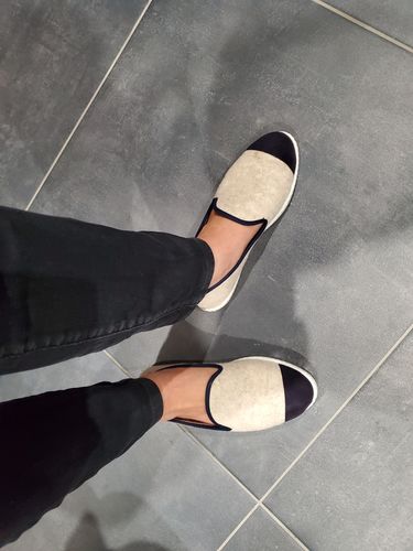 Avis photo d'un client sur Chausson femme laine, beige marine