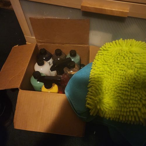 Customer photo review of 22-Piece Intensive Car Cleaning Kit