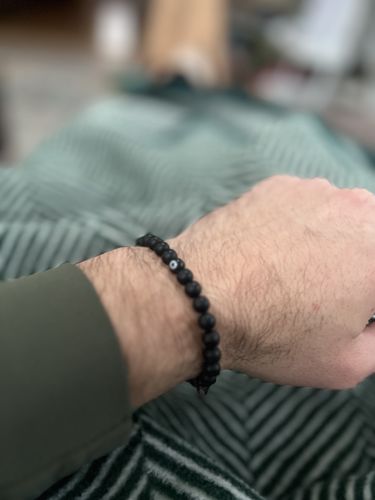 Customer photo review of Evil Eye 6mm Matte Black Onyx Bead Bracelet