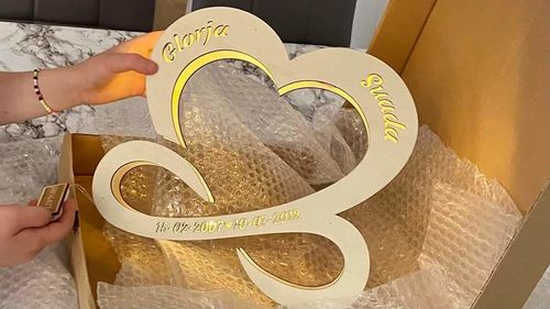 Customer photo review of Lampada Led Personalizzata Amore Infinito