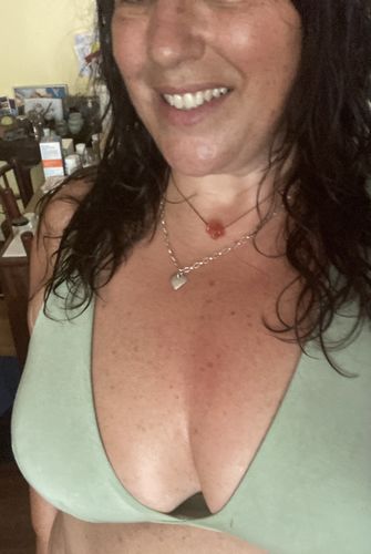 Customer photo review of Busty Bianca Bralette