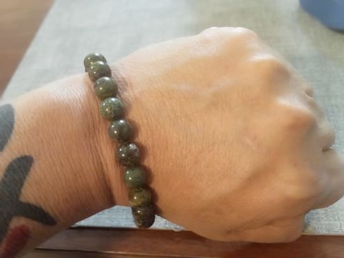 Customer photo review of Pulsera Jaspe Sangre de Dragón (10 mm)