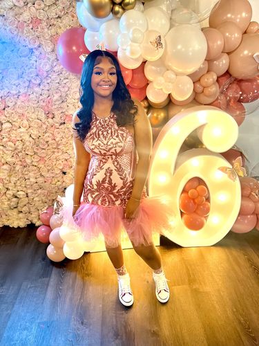 Customer photo review of “Jayda” pink