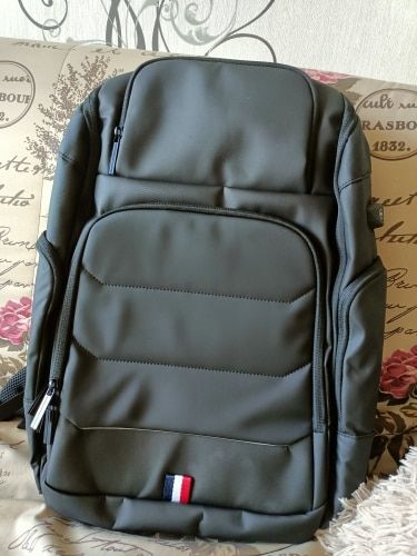 Customer photo review of Anti-theft Waterproof Backpacks USB Charging High Capacity Travel Laptop Bags