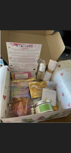 Customer photo review of Caja Cuídate Quiérete Toma-té