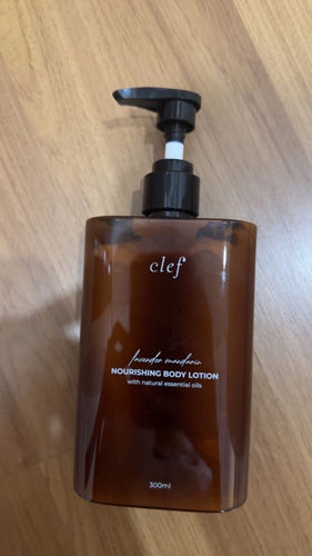 Customer photo review of CLEF Nourishing Body Lotion