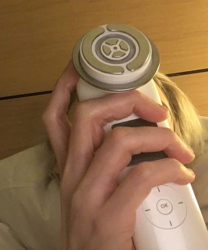 Customer photo review of EvenSkyn® Lumo: Premium Anti-Aging & Skin Tightening Handset