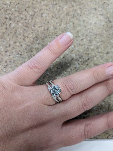 Customer photo review of Round Moissanite Infinity Petite Twisted Vine Engagement Ring