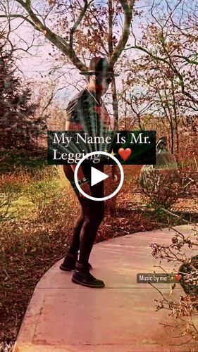 Customer video review of Noir Black Diamond Legging