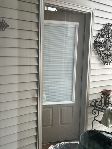 Customer photo review of Raise & Lower Blinds Glass and Frame Kit (3/4 Lite 24" x 50" Frame Size)