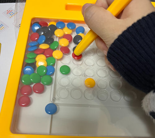 Customer photo review of Plaqueta Magnética - Brinquedo Educativo
