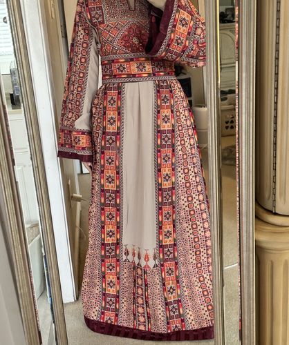 Customer photo review of Dark Beige/Burgundy Full Embroidered Thobe