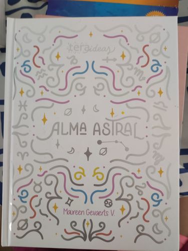 Customer photo review of Libro Alma Astral más set de cartas