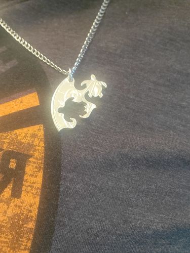 Customer photo review of 4 Piece Turtle Necklaces, Best Friends or Family Necklaces