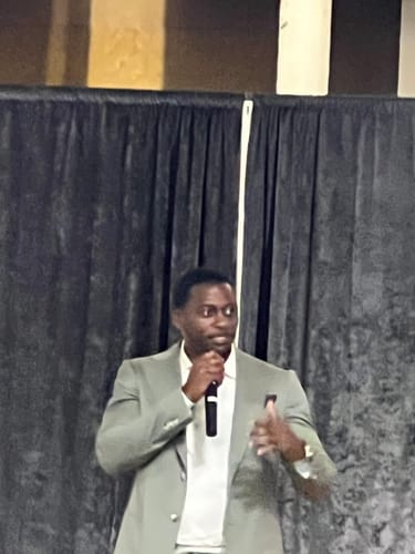 Customer photo review of Heal My People Tour 2023