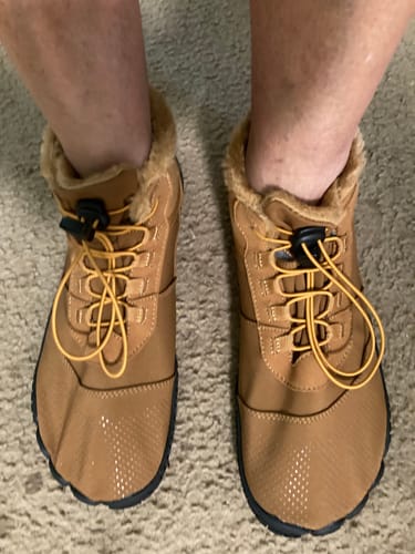 Customer photo review of Wandeva Flex - Non-slip & waterproof winter barefoot shoe (Unisex)