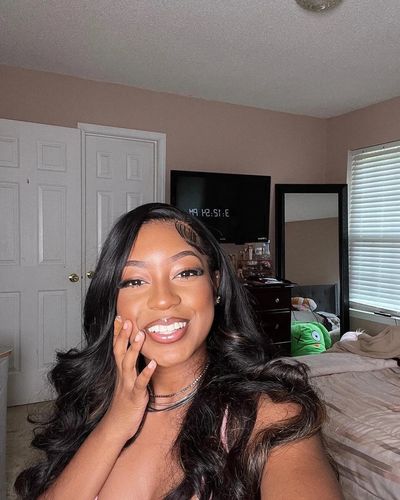 Customer photo review of 3 Pieces Body Wave Brazilian Virgin Human Hair Bundles Unprocessed Natural Color