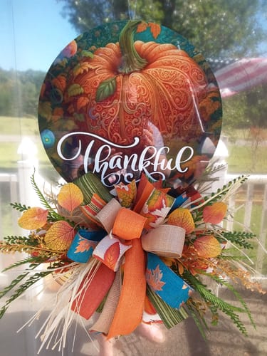 Customer photo review of Round DecoExchange Sign Extender