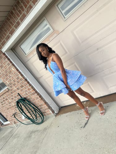 Customer photo review of Aaliyah | Baby blue