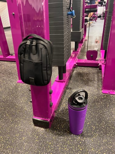 Customer photo review of Magnetic - Crossbody Bag