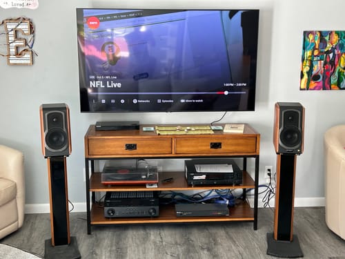Customer photo review of Edifier S1000MKII Audiophile Active Bookshelf 2.0 Speakers