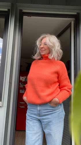 Customer photo review of Turtleneck Strickpullover "Sienna" - Koralle