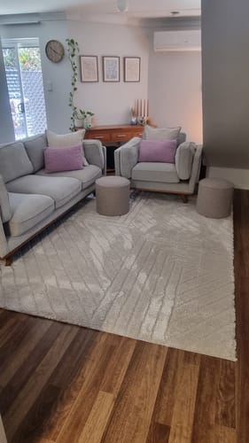 Customer photo review of Tahoe Dior Beige Shag Rug