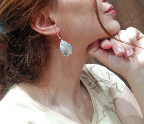 Customer photo review of Van Gogh Almond Blossom Tasarım Küpe