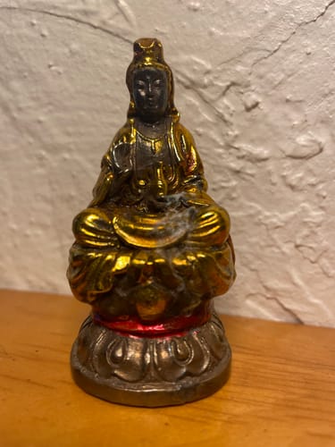Customer photo review of Statuette alchimique de la déesse Guan Yin - Très Vénérable LP Dooh.