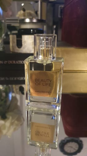 Customer photo review of La Vie Est Belle (Inspired) - Beauty Of Life