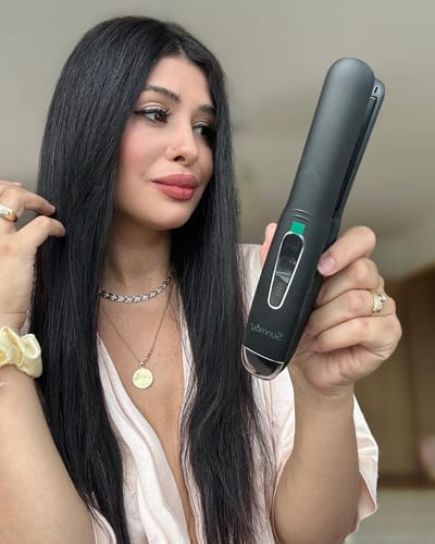 Customer photo review of SUNMAY Voga 2 in 1 Cordless Hair Straightener and Curler for Travelling